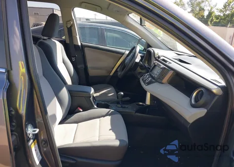 2015 Toyota Rav4 Le из США, поврежденный, VIN 2T3BFREV1FW332758